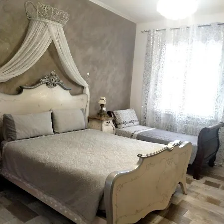 Villa Molinella Alojamento de Acomodação e Pequeno-almoço Molinella