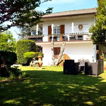 Alojamento de Acomodação e Pequeno-almoço Villa Molinella