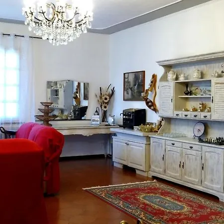Alojamento de Acomodação e Pequeno-almoço Villa Molinella Molinella