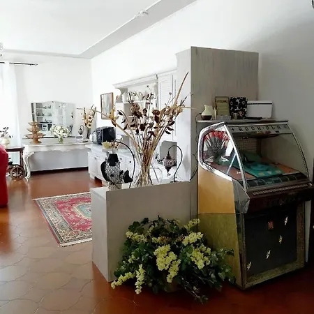 Villa Molinella 3* モリネッラ